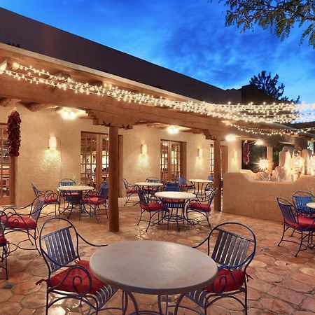 Courtyard By Marriott Albuquerque Hotel Exterior photo