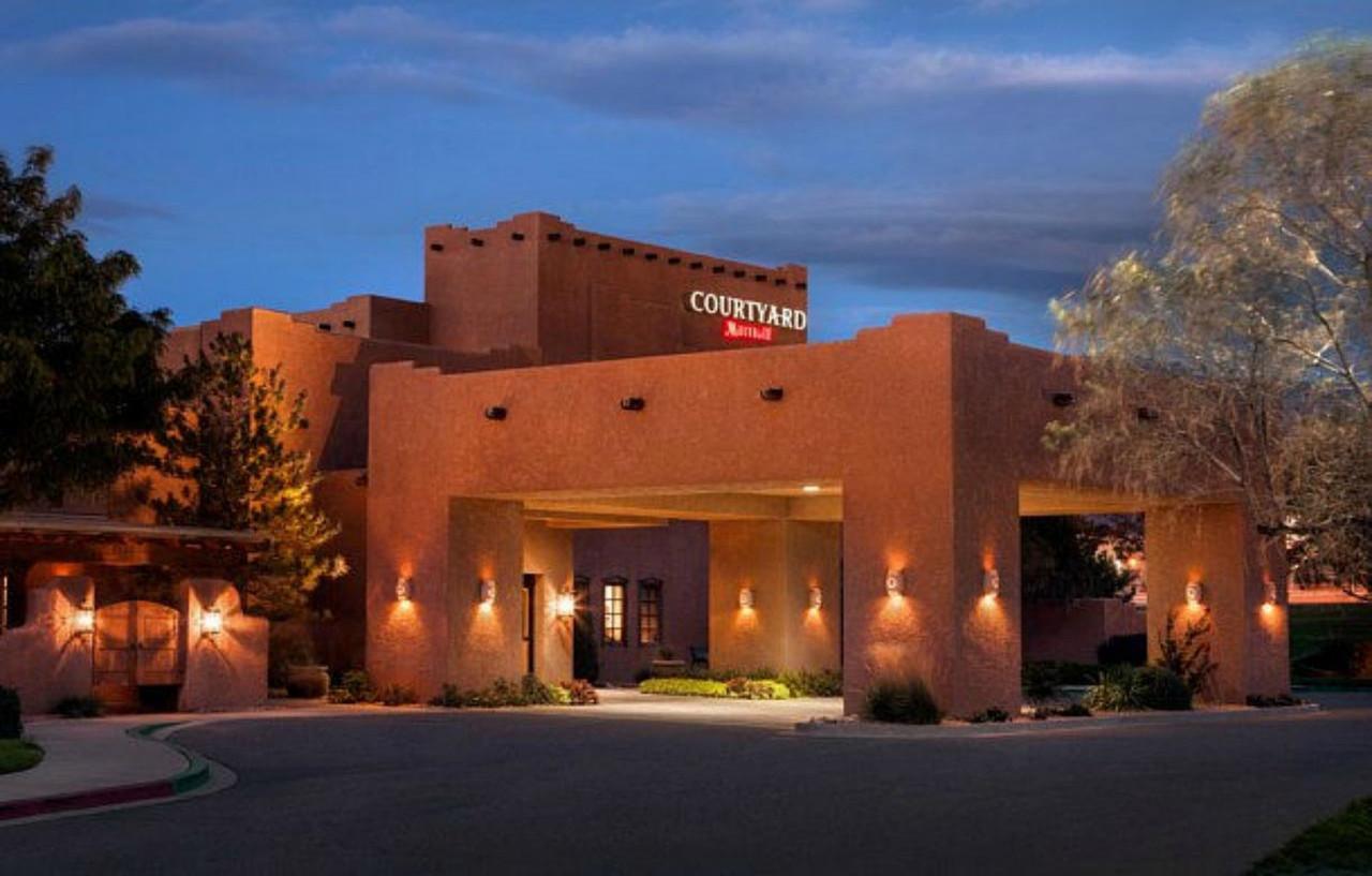 Courtyard By Marriott Albuquerque Hotel Exterior photo